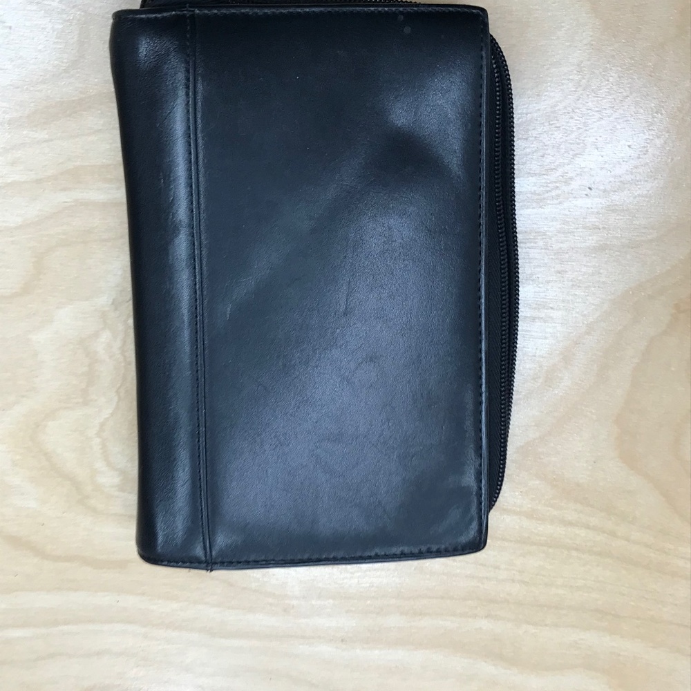 TUMI Day Planner